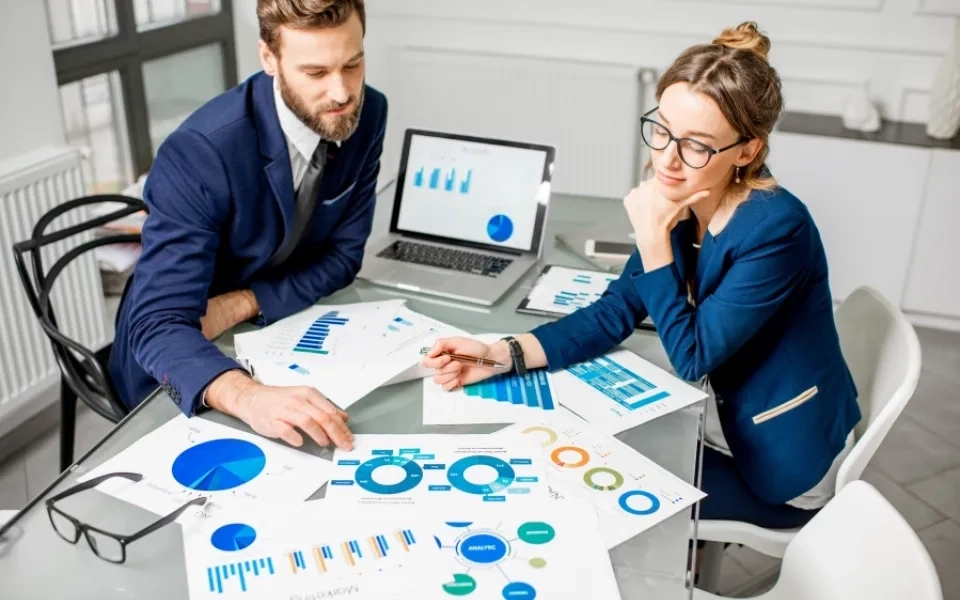 Retail Analytics: A 2023 Comprehensive Guide