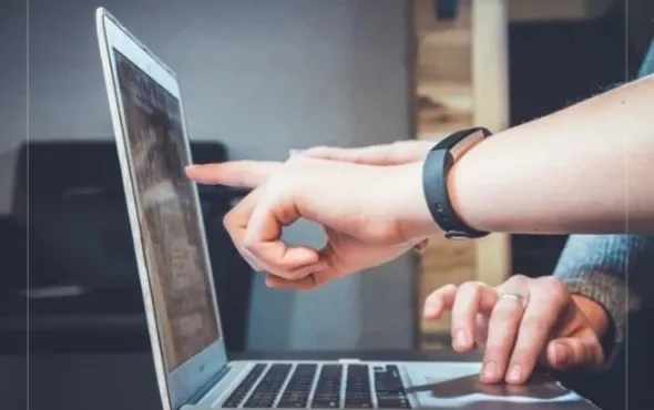 Modernize Data Management with Data Fabrics 