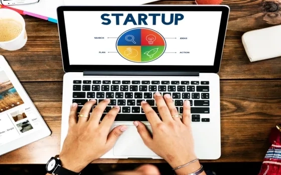 6 Great Reasons Why You Should Start Up An Online Business In 2025