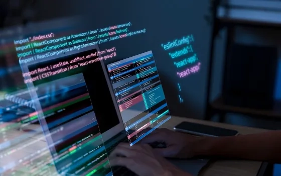 How Cross-Platform Development Is Modernizing the Logistics Industry?