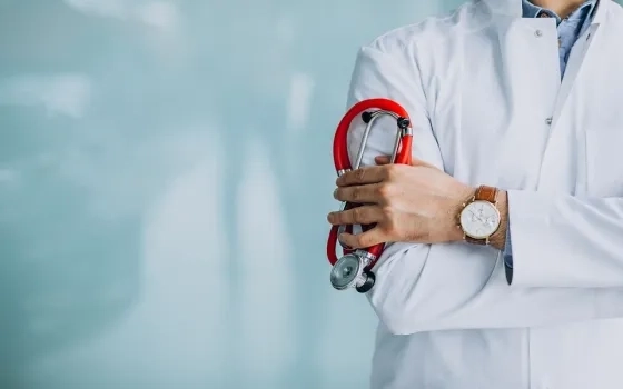 Decoding Healthcare Software Development: A Comprehensive Guide for 2024 