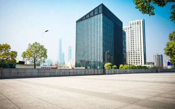 Advantages of investing in commercial land plots 