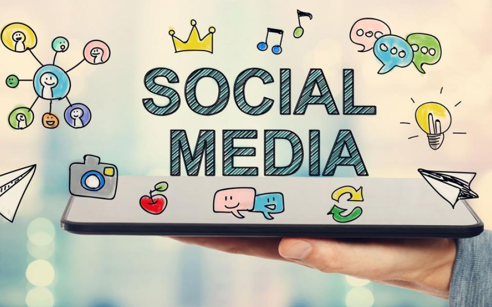 5 Future Trends in Social Media That CMOs Should Know About 