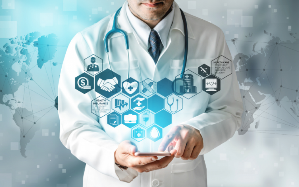7 use cases of AI in Healthcare that delivers immediate value
