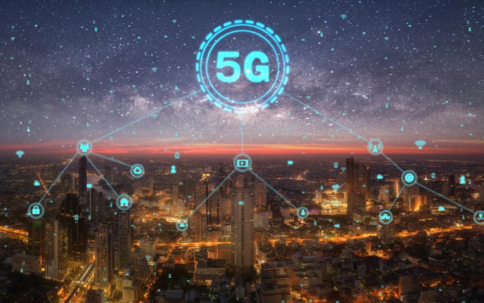 DELIVERING 5G-ENABLED EXPERIENCES: CHALLENGES, OPPORTUNITIES, AND A PREFERRED APPROACH FOR TELCOS