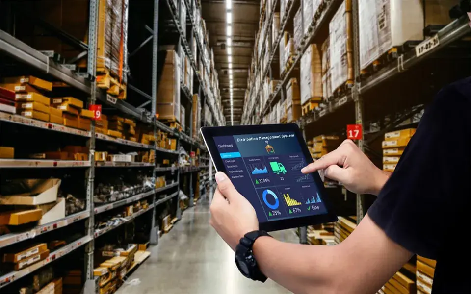 How an Online Distribution Management System Helps FMCG Companies