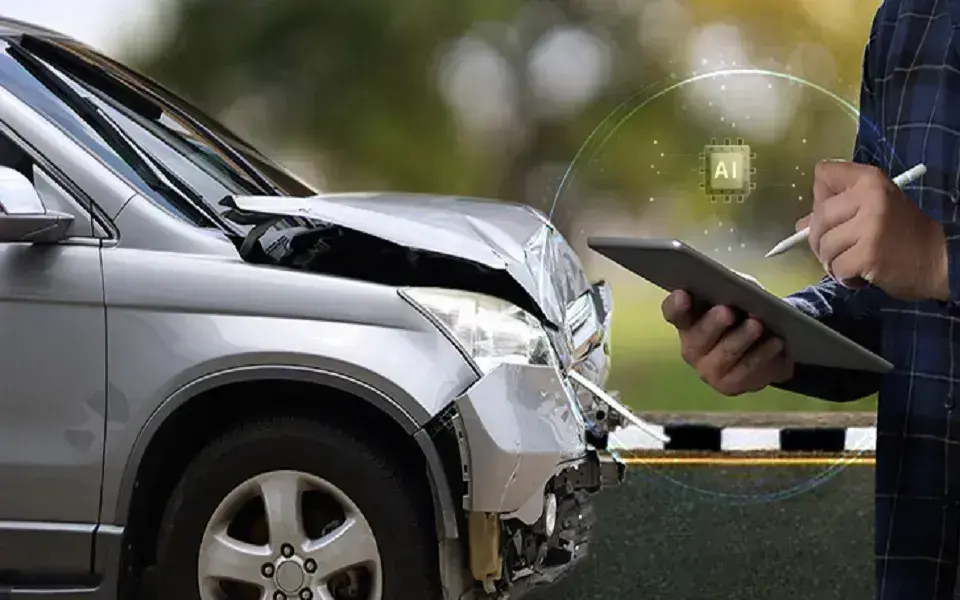 Fast-Tracking Insurance Claims Processing: The Role of AI and Automation