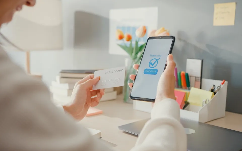 How custom software can Enhance CX in BFSI Firms