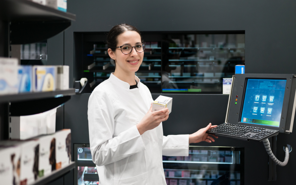 The first robotic pharmacist will arrive in the US 2021